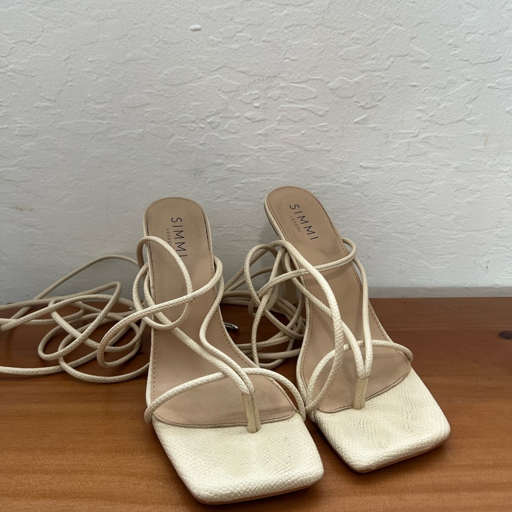 SOLD.  Cream Elegant Heels for Sophisticated Style